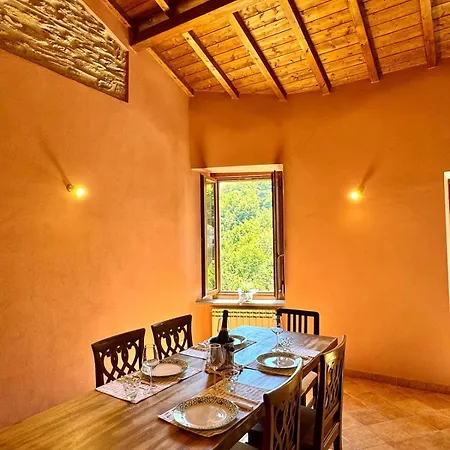 Casa Del Borgo Con Piscina * Villa Talla
