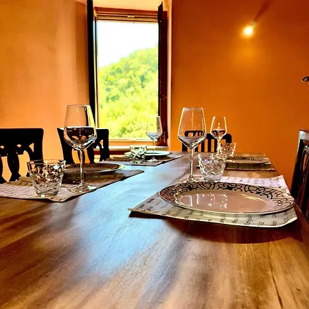 Prázdninový dům Casa Del Borgo Con Piscina Villa Talla