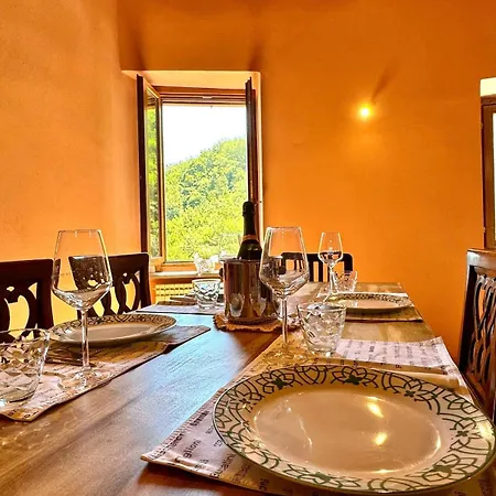 Prázdninový dům Casa Del Borgo Con Piscina Villa Talla