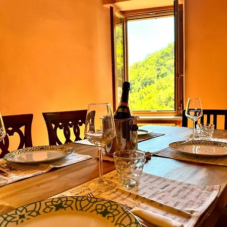 Casa Del Borgo Con Piscina * Villa Talla